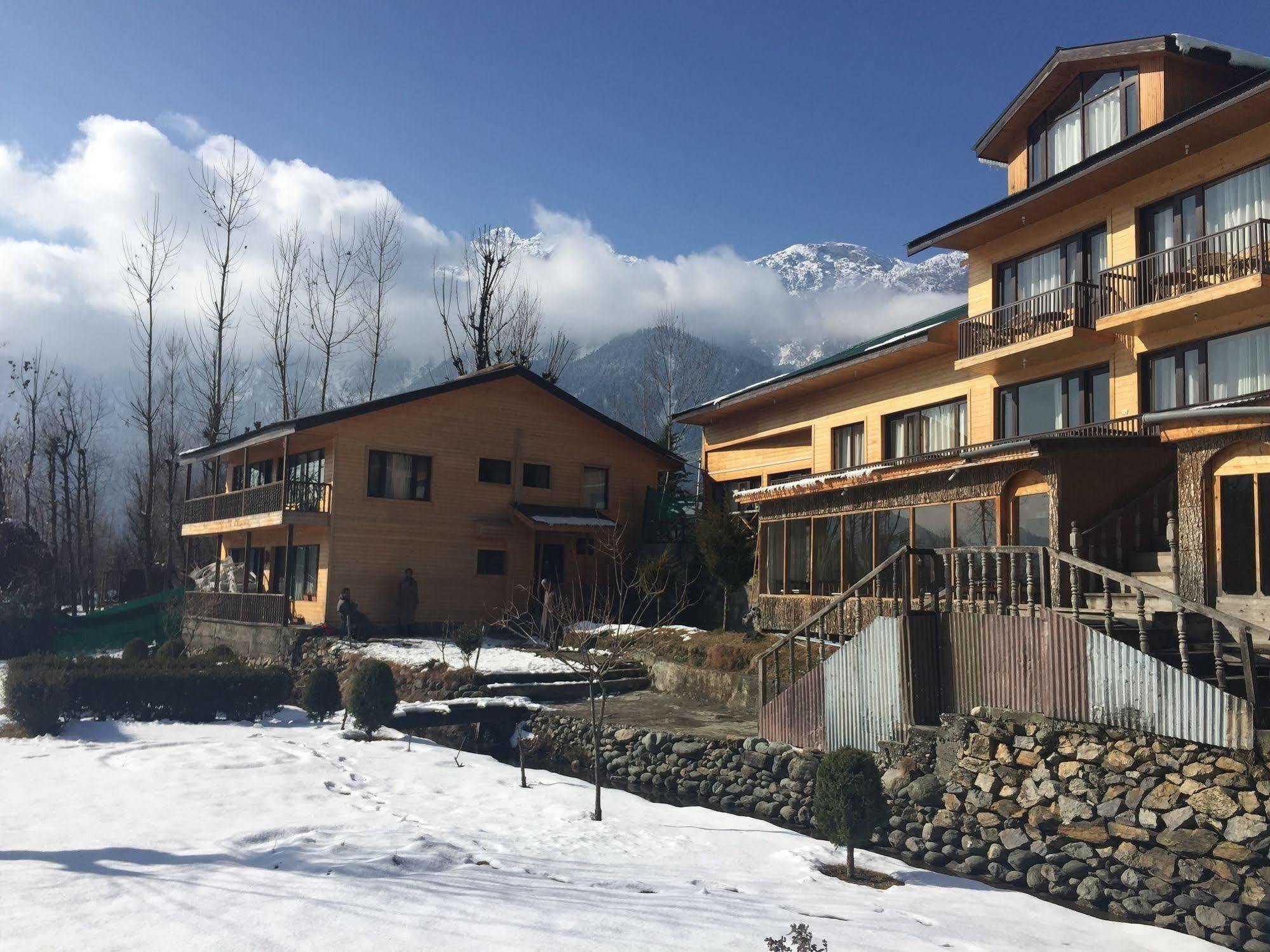 Himalaya House Hotel Pahalgām Exterior foto