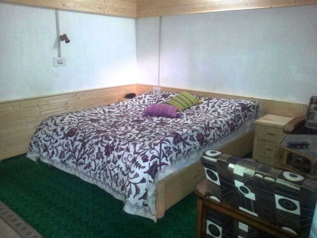 Himalaya House Hotel Pahalgām Quarto foto